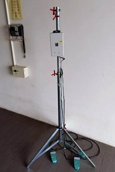 非接觸式體溫量測器