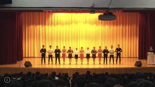 圖六、學生親善大使團表演