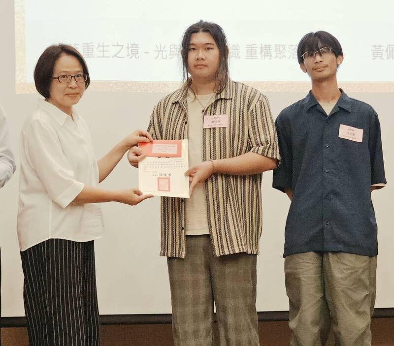 圖2.劉佳朋、洪士展《宇宙奮進號》（指導老師陳上元）獲優選圖片