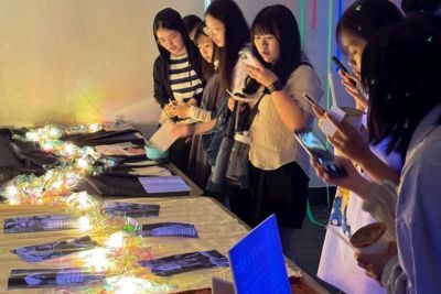 「跨入彩虹之間:沉浸式體驗畫展」16日開展
