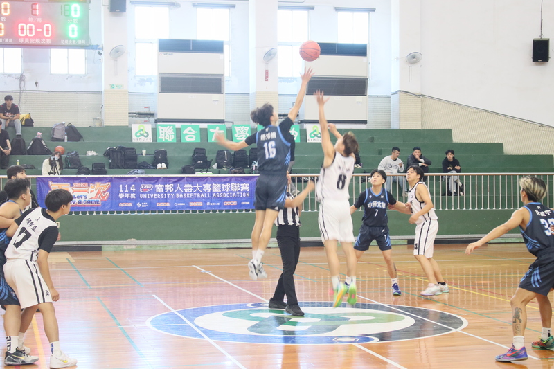 圖1.比賽開始圖片