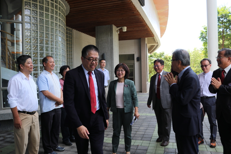 圖4.立法院林月琴委員蒞校訪視圖片