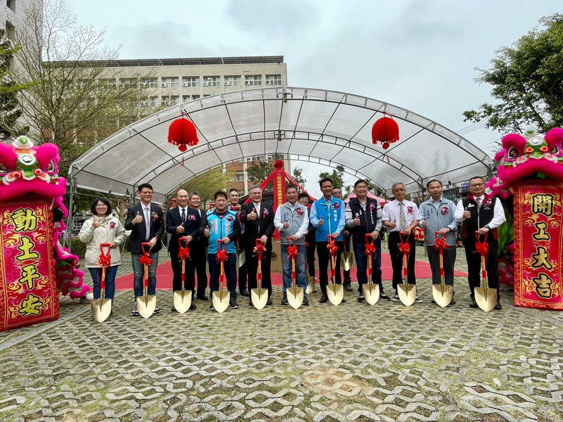 開工動土貴賓合影圖片