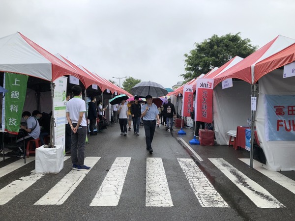 徵才活動現場2