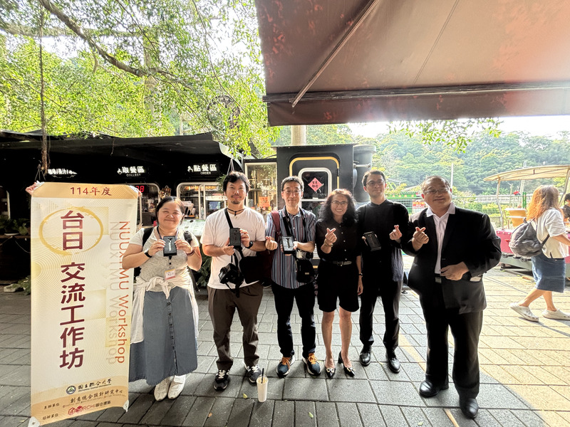 圖2.苗栗副縣長邱俐俐前來參與台日交流活動與苗栗縣舊山線鐵道自行車副總經理(張維哲)及聯大陳品竹老師合照圖片