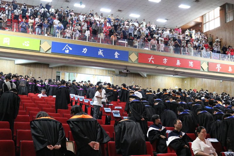 圖9.典禮安排感謝家人的溫馨時刻，令人格外動容圖片