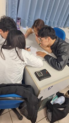 英文單字接龍比賽實況圖片