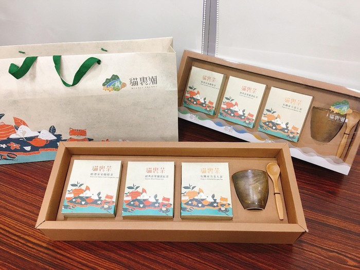 「貓裏品茶禮綜合禮盒」為苗栗優質茶陶禮品,送禮自用皆適宜
