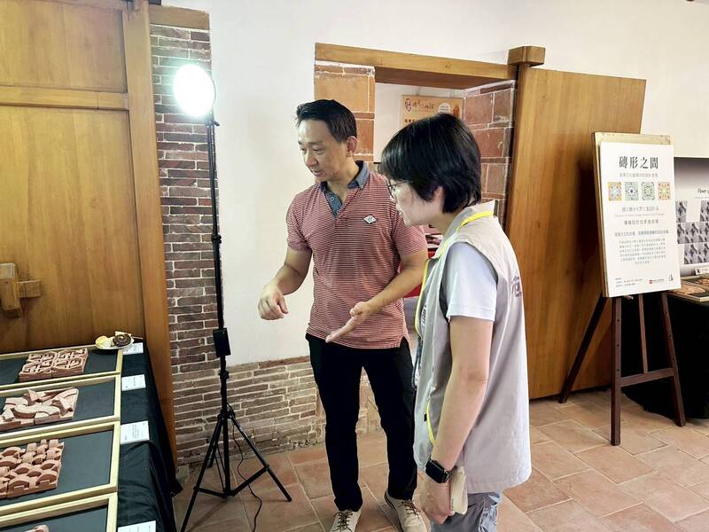 圖3.聯合大學趙龍傑老師介紹作品特色圖片
