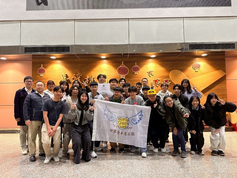 圖1.日本高專交流活動 聯大國際志工機場接機圖片