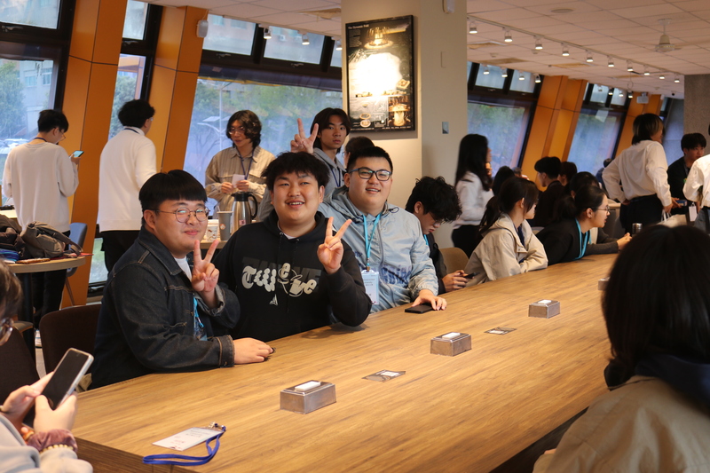 圖5.國際志工們熱情歡迎來自日本的實習生圖片